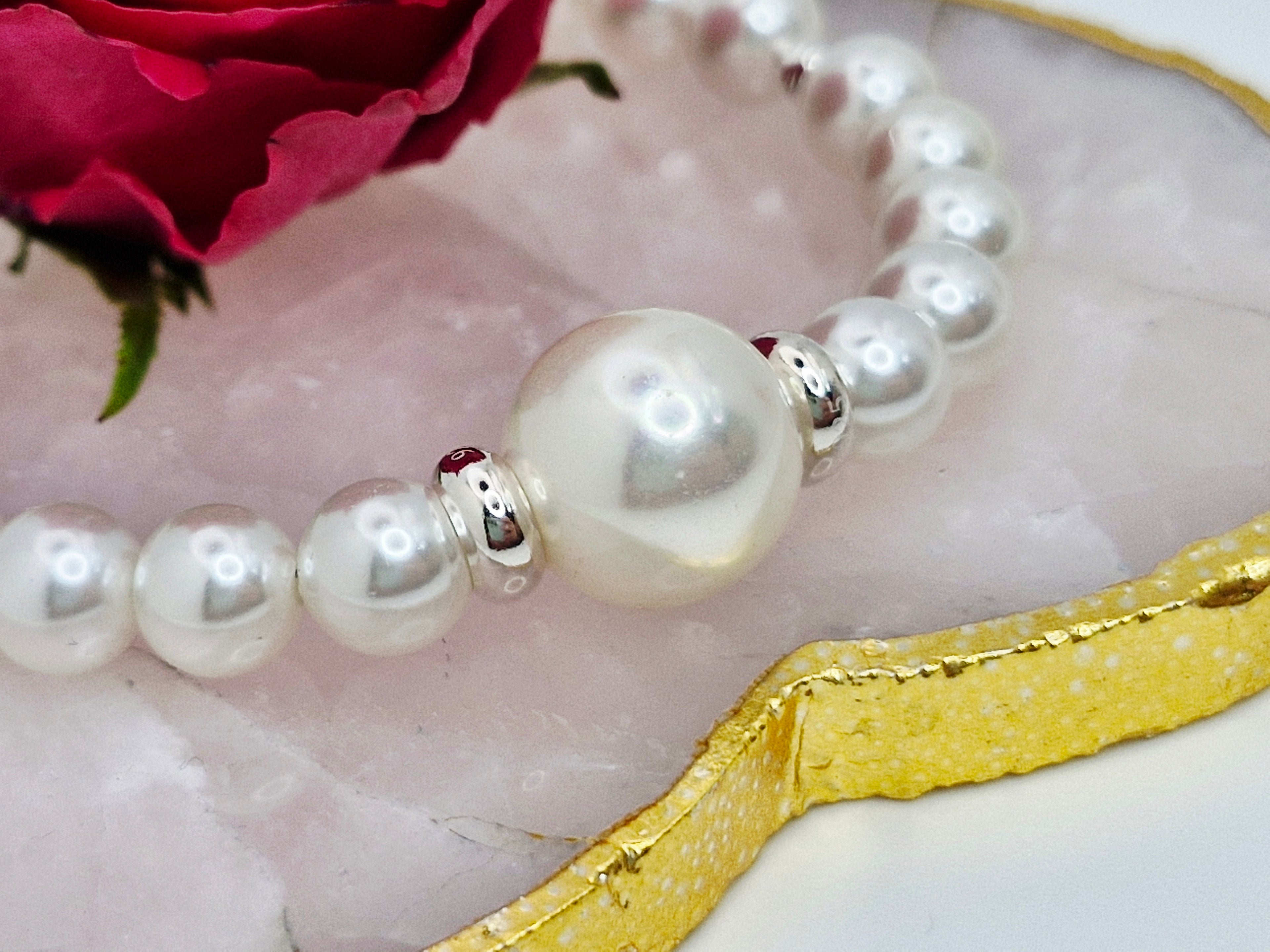 Muschelperlen mit Mutterperle