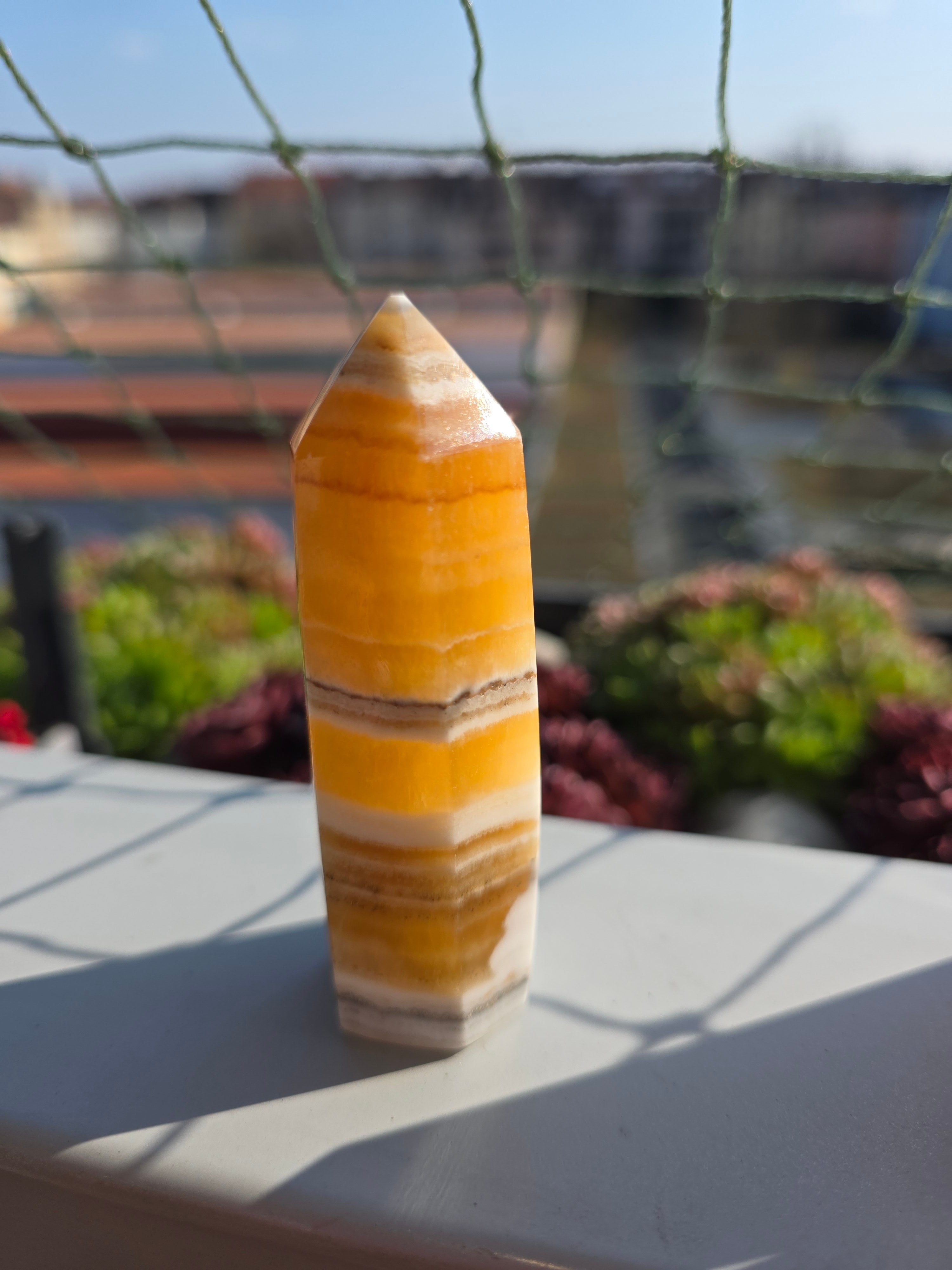 Orancen Calcit gebändert Turm