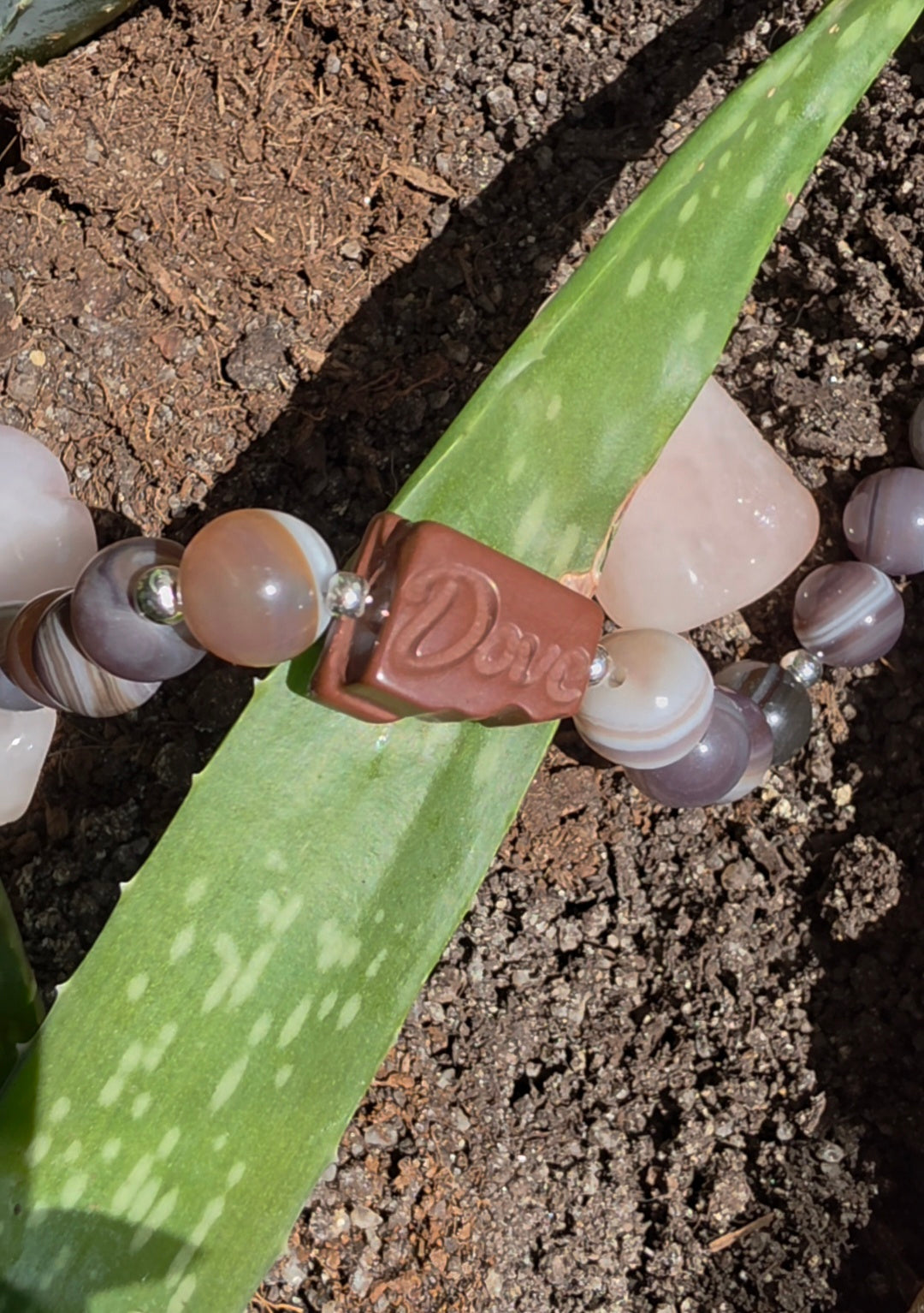 "Dove" Jaspis Schoki Achat Armbabd