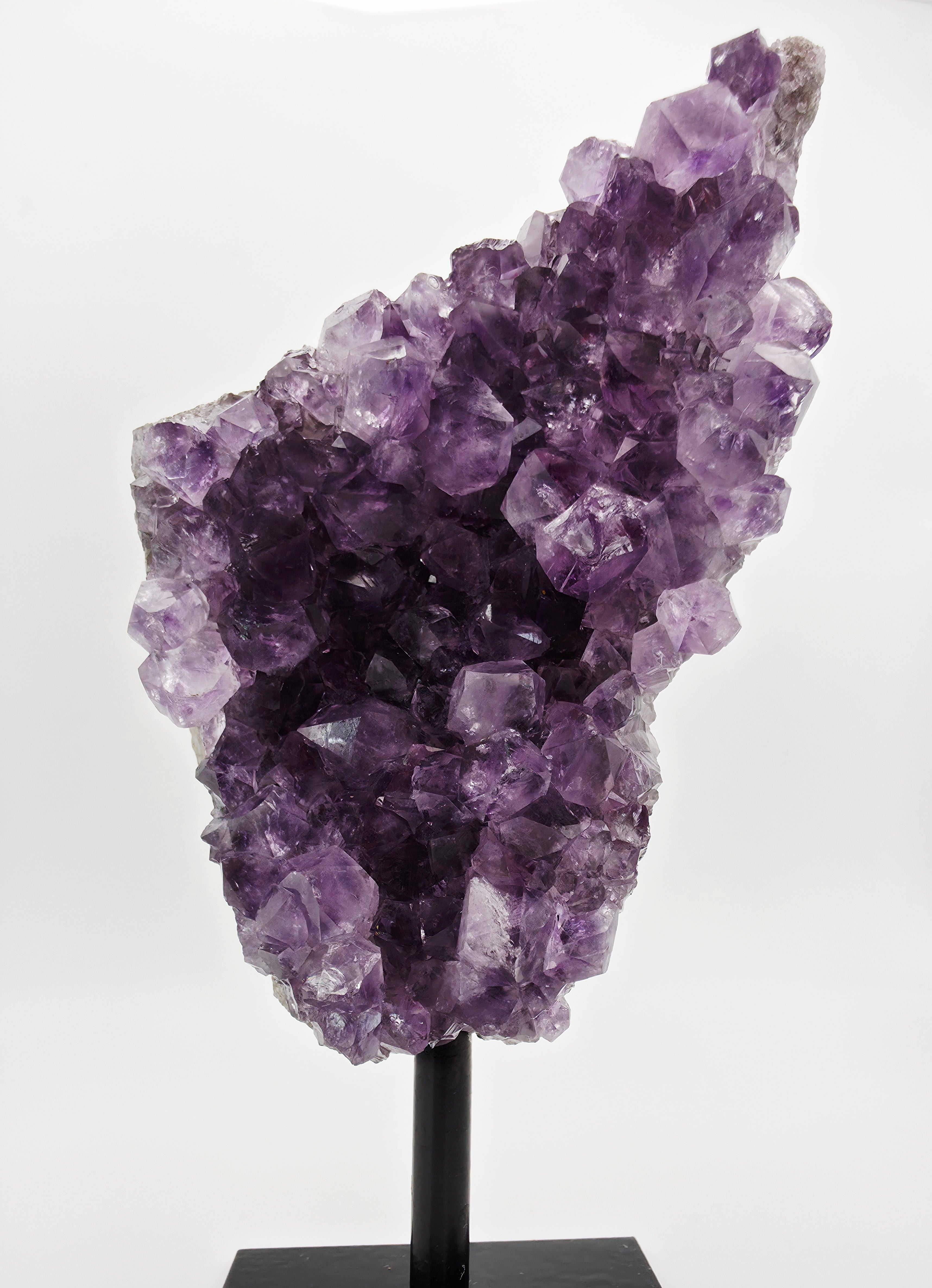 Amethystdruse auf Ständer